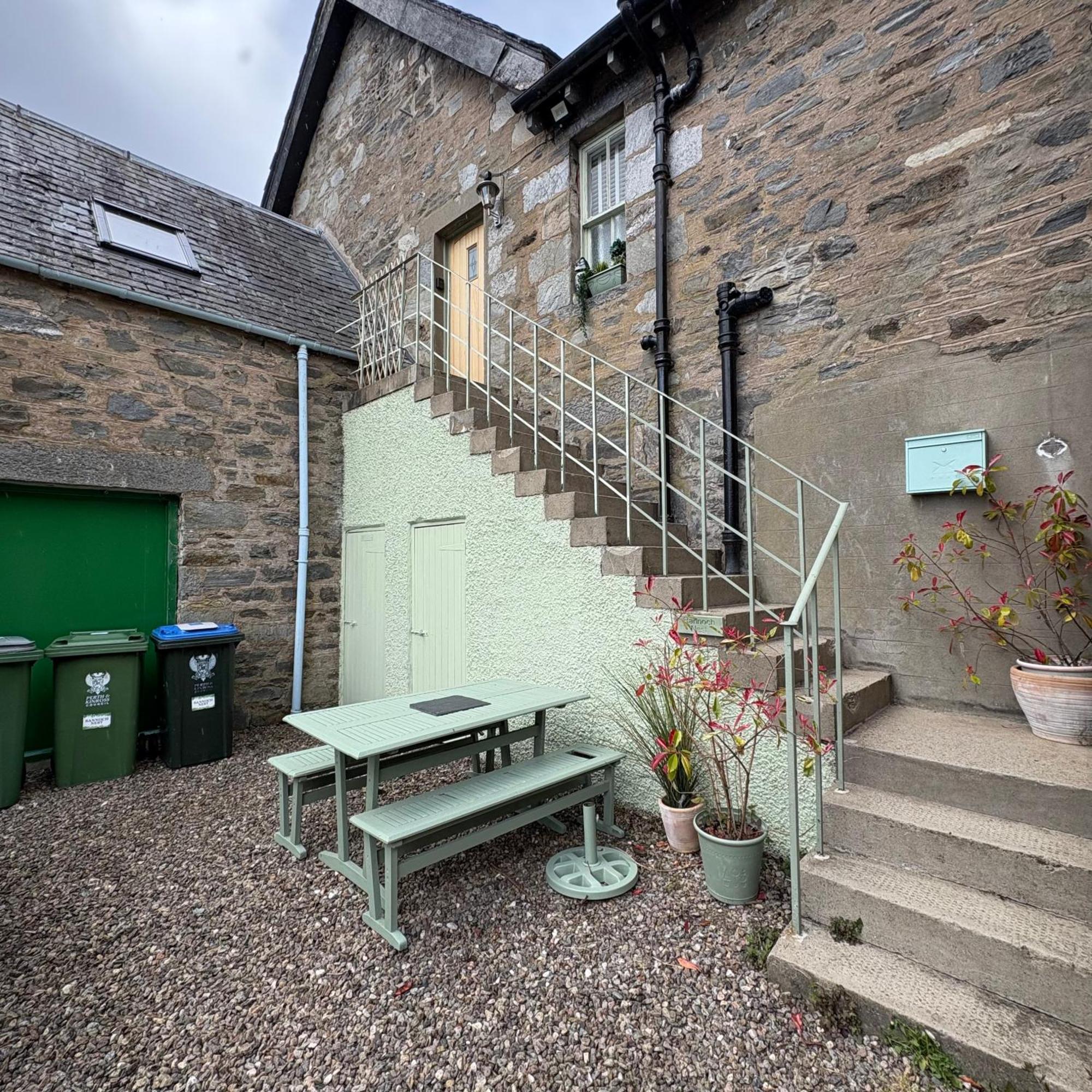 Ferienwohnung The Rannoch Nest, Kinloch Rannoch Exterior foto